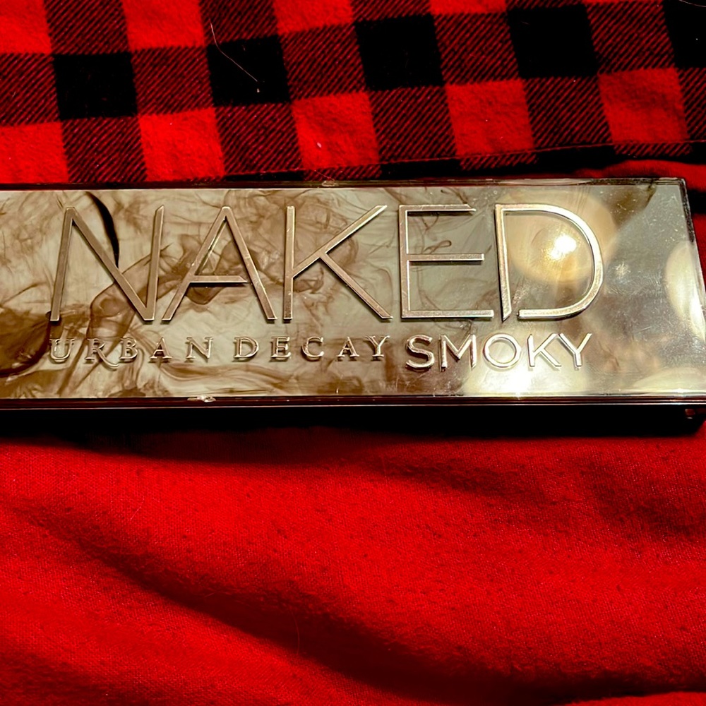 Urban Decay Smokey eyeshadow palette.